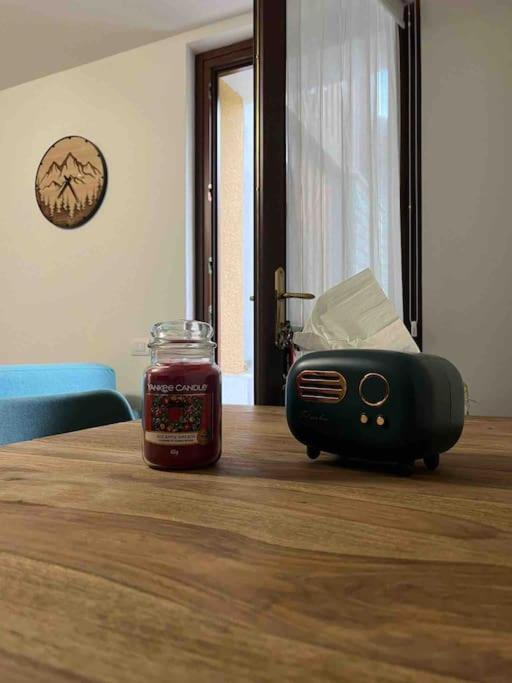 Petit Bijou - Corbet - Monolocale Con Divano Letto In Soggiorno - Massimo 3 Persone Champoluc Luaran gambar